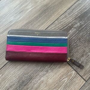 Fossil Multicolor Stripe Long Zip Around Leather Wallet.